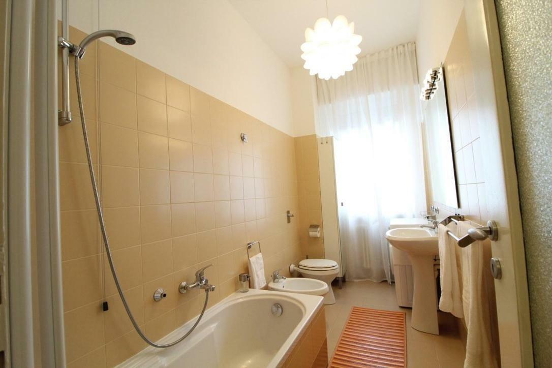 Gg Mentana Rooms Como Exterior foto